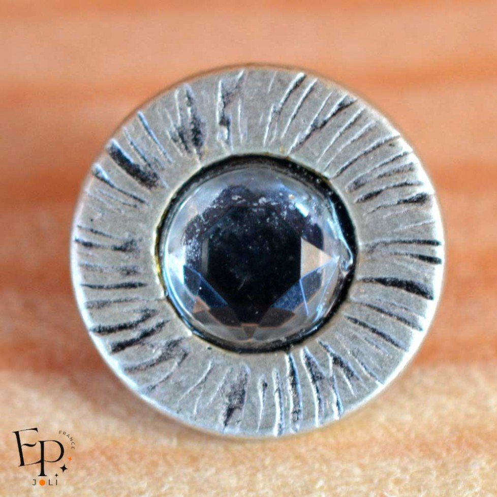 Bouton Métallisé Argent Strass à queue 15 mm Bouton Métallisé Argent Strass à queue 15 mm