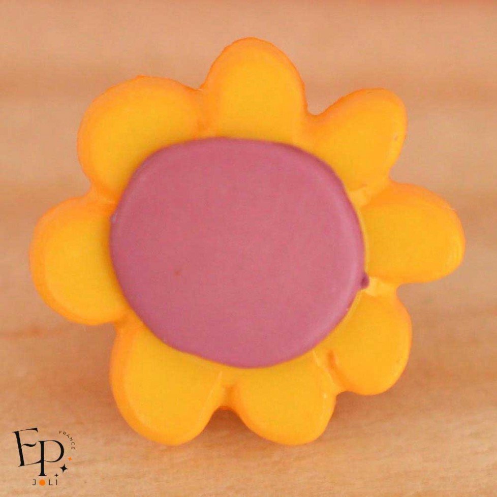 Bouton Fleur Jaune Lilas 12 mm à queue Bouton Fleur Jaune Lilas 12 mm à queue