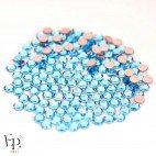 Lot de strass Hotfix Swarovski Xilion 2038 coloris Aigue - Marine (Aquamarine) thermocollant