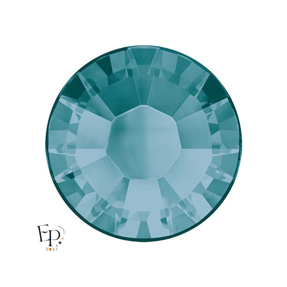 Strass Hotfix Swarovski Xilion 2038 SS10 (3 mm) et SS16 (4 mm) coloris Bleu Zircon (Blue Zircon) thermocollant Strass Hotfix Swarovski Xilion 2038 SS10 (3 mm) et SS16 (4 mm) coloris Bleu Zircon (Blue Zircon) thermocollant