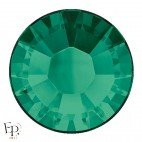 Cristal XILION 2038 Swarovski couleur Emerald – reflets émeraude sur fond clair