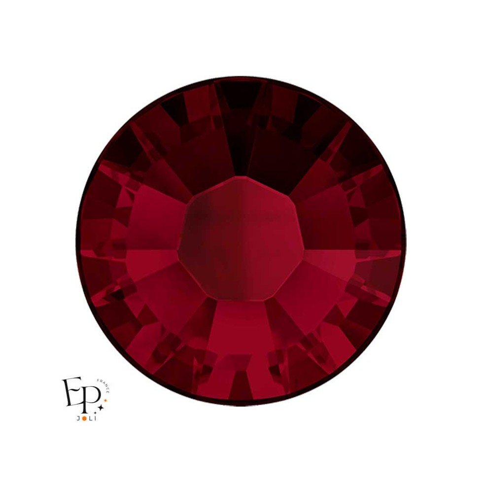 Strass Swarovski thermocollant Rouge Siam 3 ou 4 mm Strass Swarovski thermocollant Rouge Siam 3 ou 4 mm