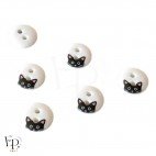 Bouton blanc en polyester avec une tête de chaton noir imprimée, 12 mm, avec 2 trous pour les amoureux des chats !