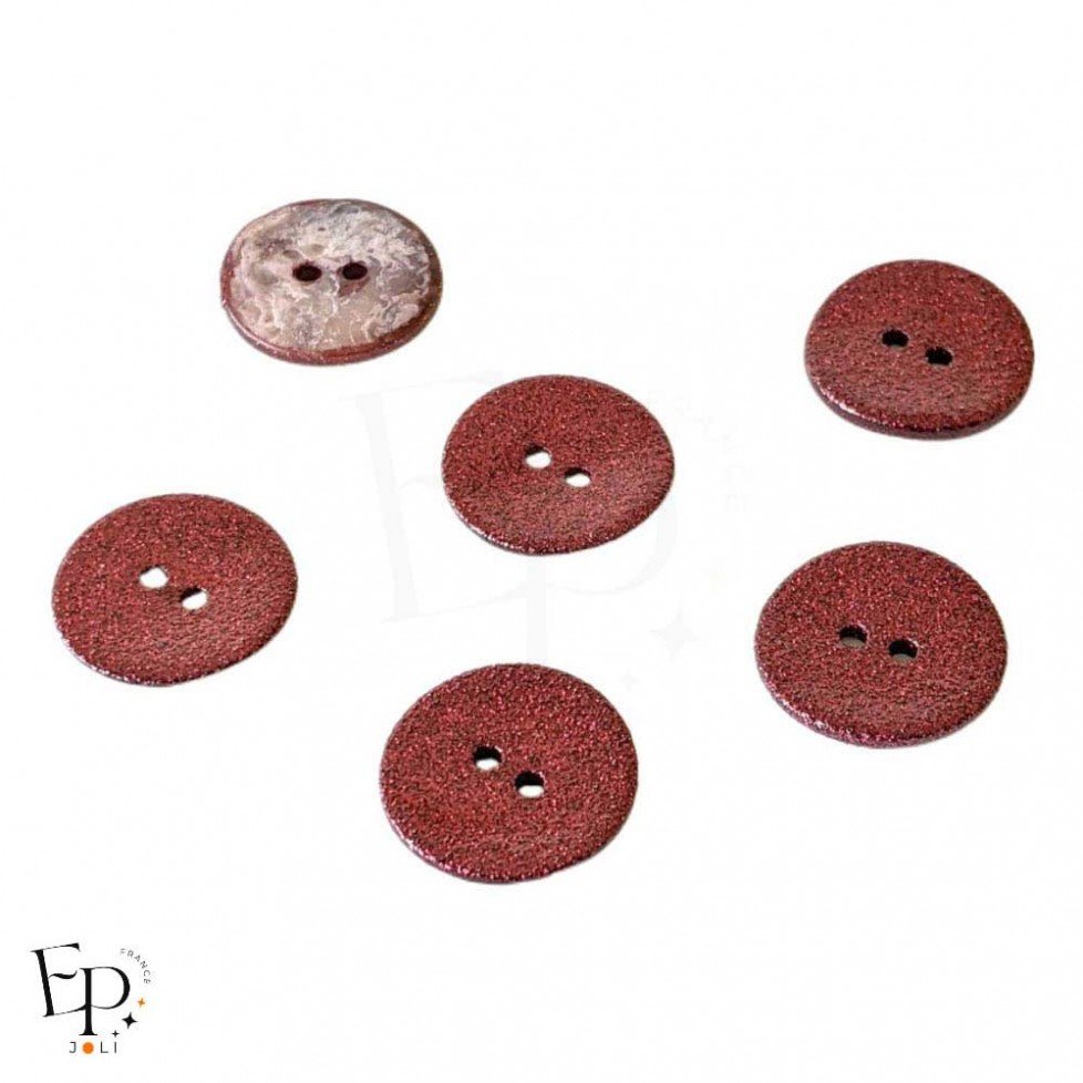 Bouton Pailleté Rouge cerise 18 mm, en nacre Akoya, avec 2 trous, pour la mercerie chic Bouton Pailleté Rouge cerise 18 mm, en nacre Akoya, avec 2 trous, pour la mercerie chic