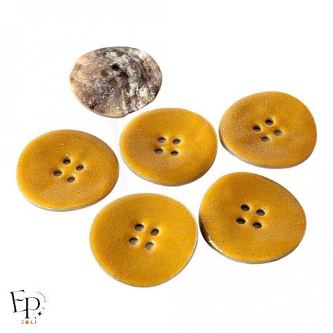 Bouton en Nacre Akoya coloris Orange melon Pailleté doré 27 mm, avec 4 trous - Mercerie créative