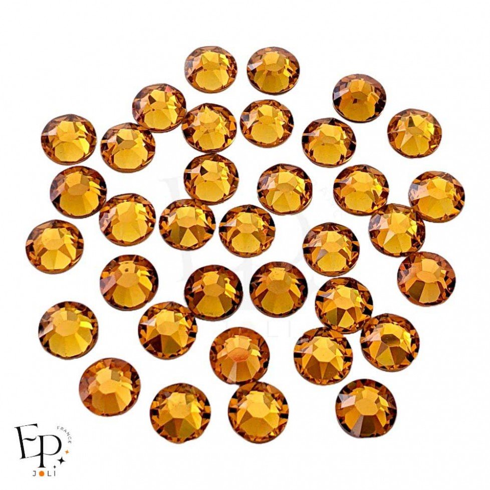 Strass Swarovski thermocollants Topaze SS34 7 mm pour vêtements et customisation textile Strass Swarovski thermocollants Topaze SS34 7 mm pour vêtements et customisation textile