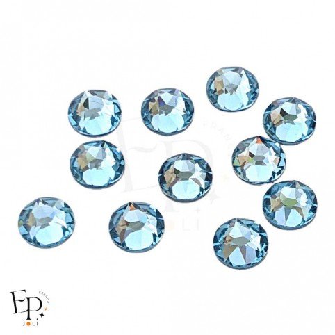 Strass Swarovski thermocollants Aquamarine SS34 7 mm pour vêtements et customisation textile