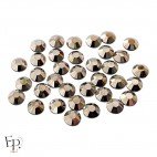 Strass Swarovski thermocollants Crystal Metallic Light Gold SS34 7 mm pour vêtements et customisation textile