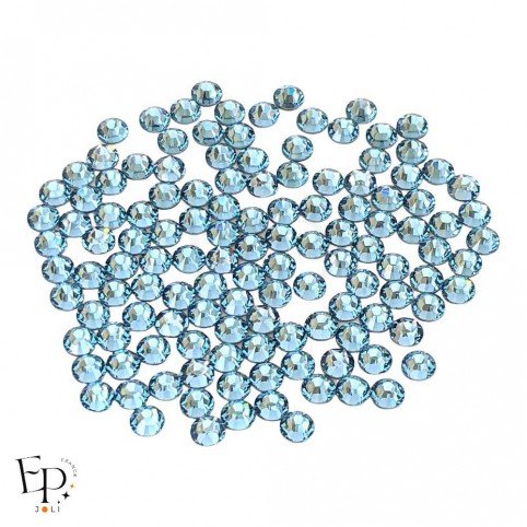 Strass Swarovski Aquamarine thermocollant 4 mm – bleu clair lumineux et frais