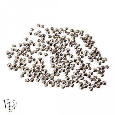 Strass Swarovski Metallic Light Gold thermocollant 3 mm – doré clair scintillant et raffiné
