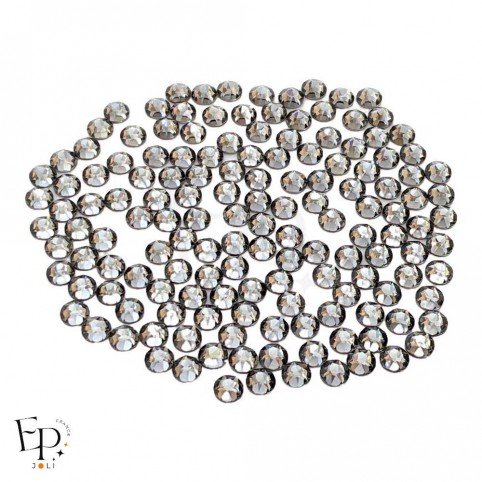 Strass Swarovski Black Diamond thermocollant 4 mm – gris fumé élégant et transparent