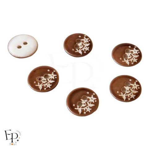 Boutons Nacre Marron gravé Fleurs argentées 12 mm